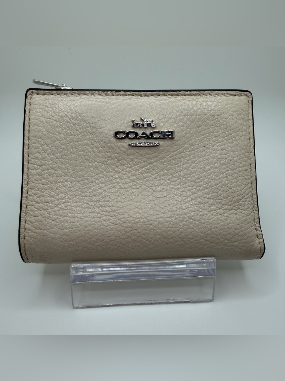 Coach Pebbled Leather Compact Wallet in Chalk Cream